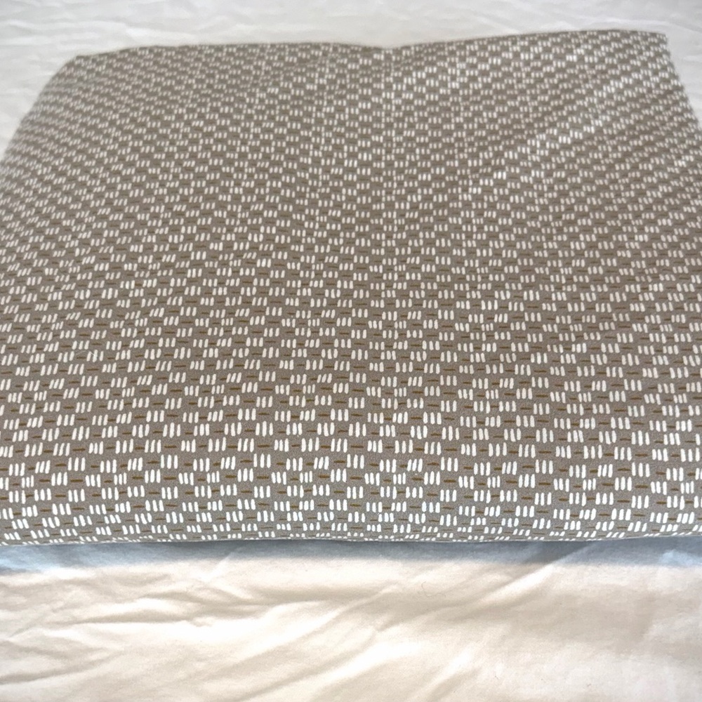 Parachute Brown and White Patterned Queen Size Cotton Sheets